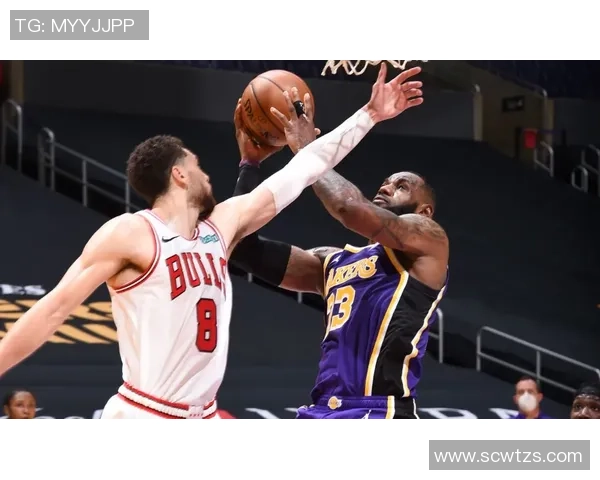 湖人对阵骑士精彩回放第四节激战回顾与精彩瞬间分析 湖人对阵骑士精彩回放第四节激战回顾与精彩瞬间分析