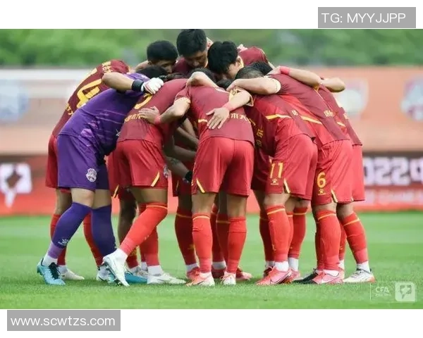 中甲激战贵州恒丰迎战新强天山雪豹全力争胜展现球队实力 中甲激战贵州恒丰迎战新强天山雪豹全力争胜展现球队实力