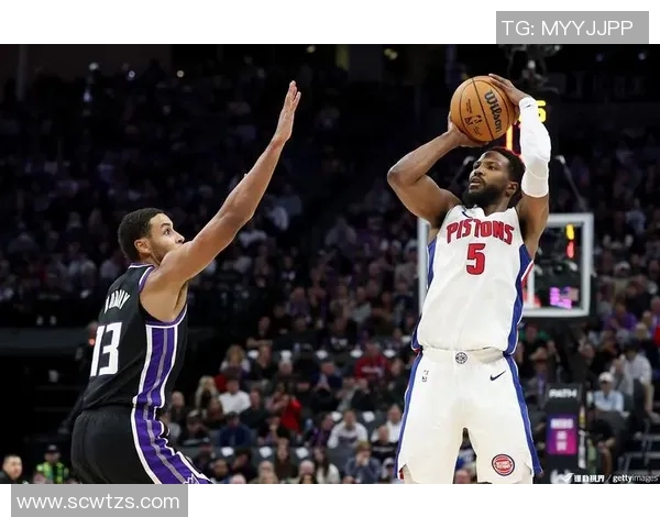 森林狼与活塞激战第四节关键时刻谁能逆转胜局引人关注